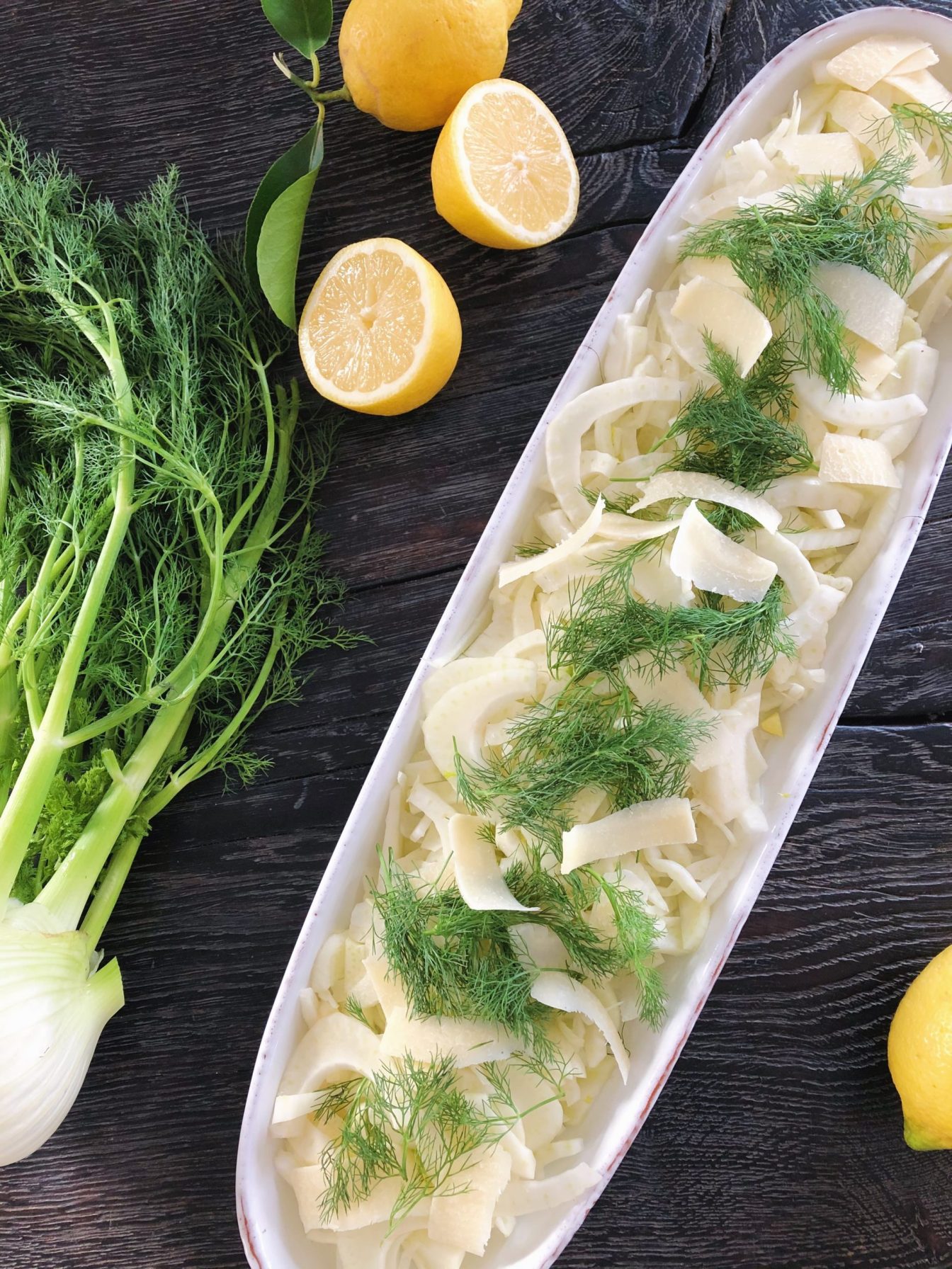Fennikelsalat med parmesanost & citrondressing