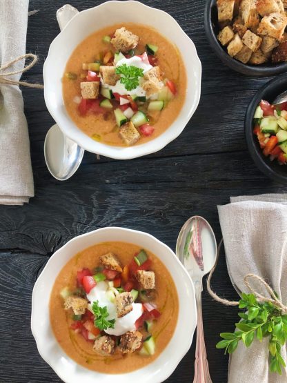 Gazpacho &ndash; l&aelig;skende iskold gr&oslash;ntsagssuppe