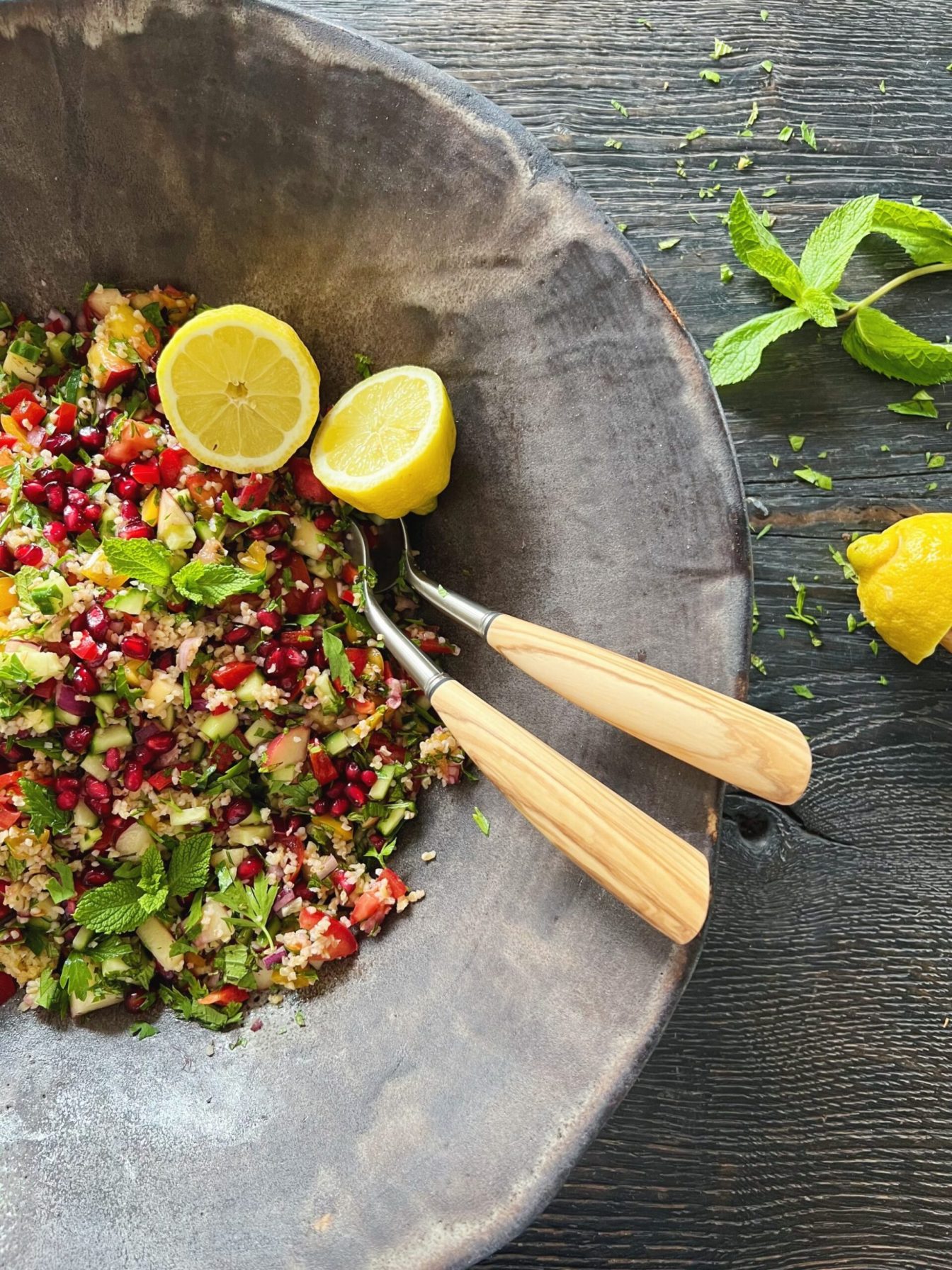 Salat med bulgur og ferskner