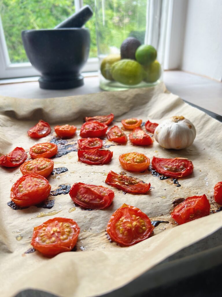 Langtidsbagte tomater til tomatsalat