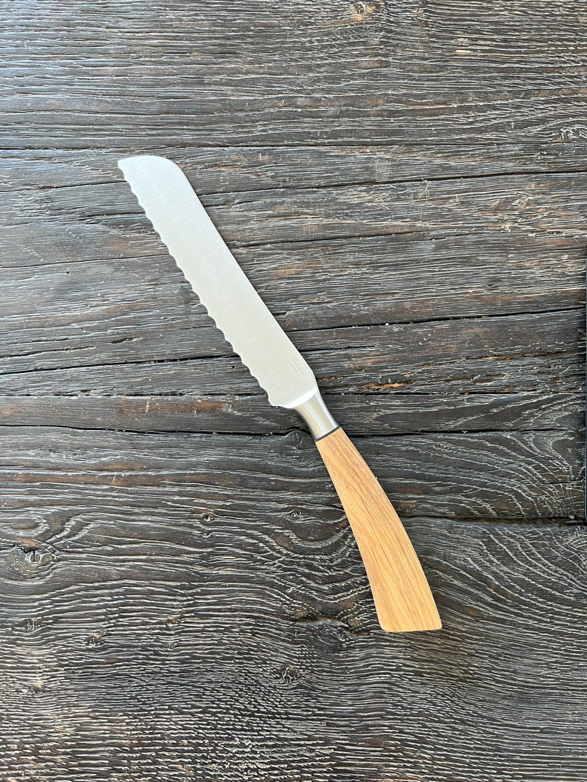 Saladini lille brødkniv